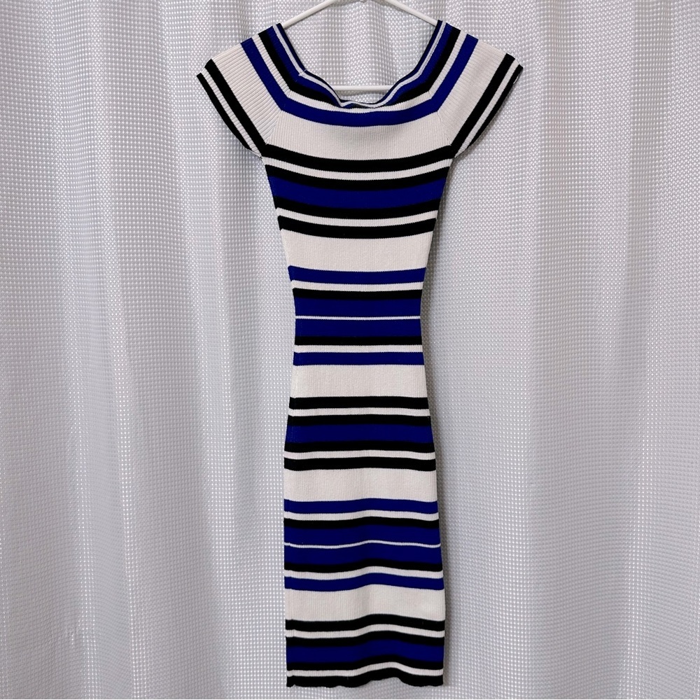 Charlotte Russe • Bodycon Cap Sleeve Sweater Dress • Size XS - Picture 6 of 6